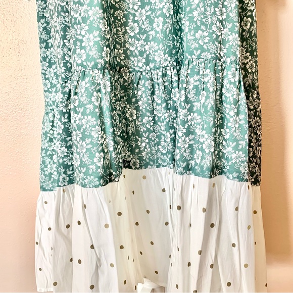 Dainty Jewells White & Green Floral With Gold Polkadot 3/4 Sleeve Dress. - Picture 4 of 9